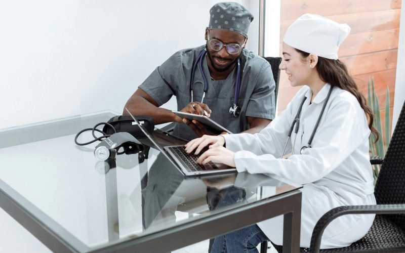 pexels-thirdman-5327654